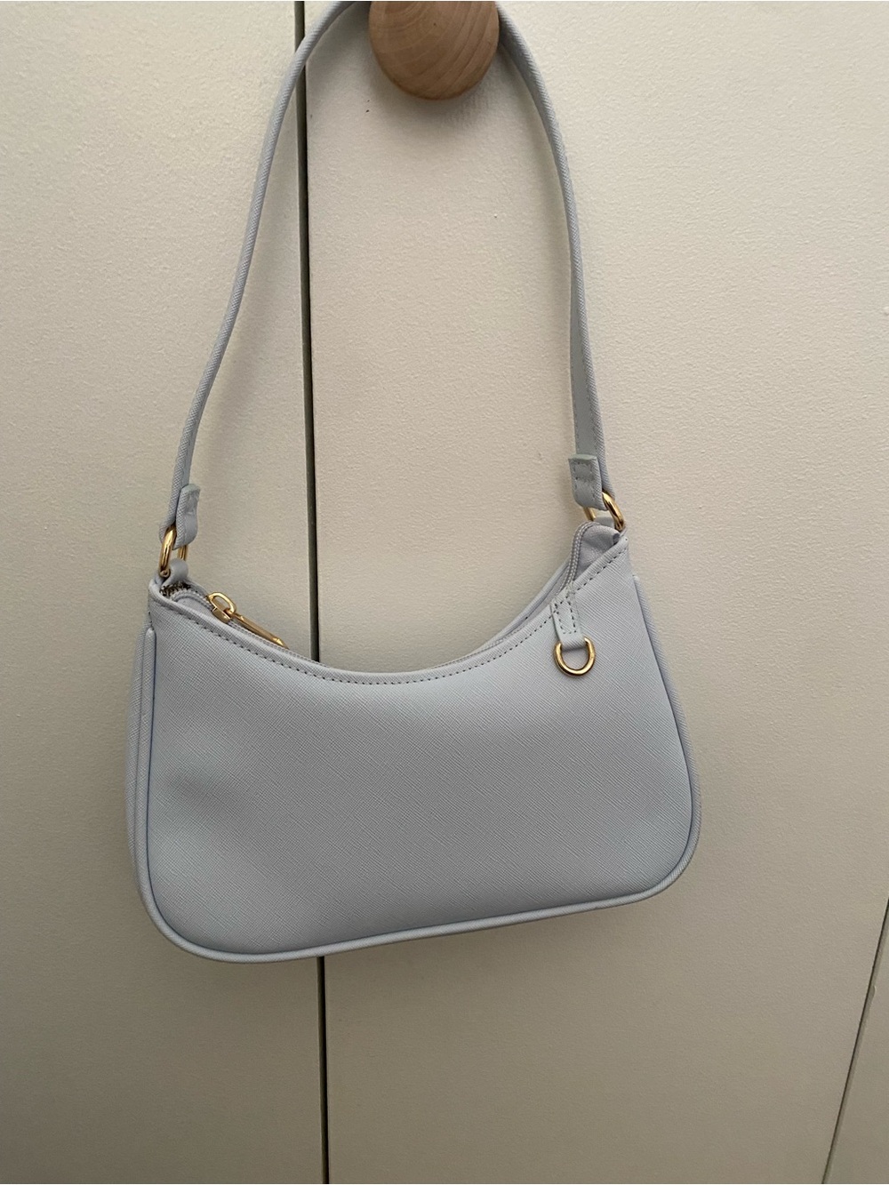 Source Unknown Pale Blue Shoulder Bag with Gold Hardware